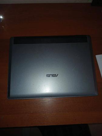 Ноутбук ASUS б/у