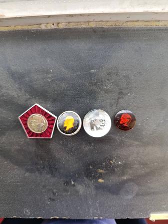 Значки Ленин стекло редкий винтаж