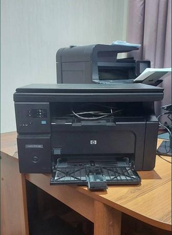 Продам принтер черно белый, 
Модель HP LaserJet M1132