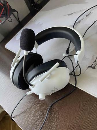 Наушники Razer Blackshark V2 X белый