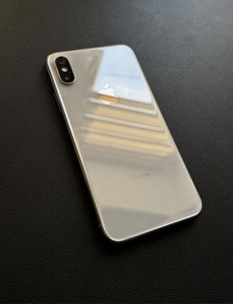 Продам срочно iPhone X 64Gb АКБ 100%