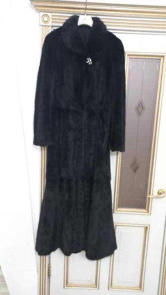 Норковый шубы