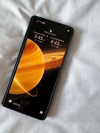 Продаётся Honor Magic V3