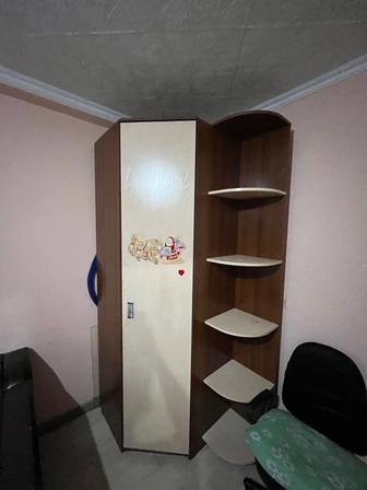 Продам шкаф