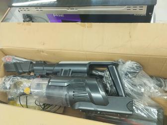 Пылесос вертикальный