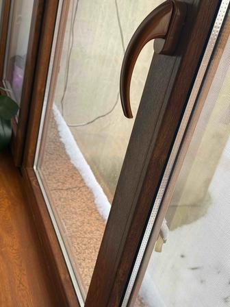 Продам окна б/у в отличном состоянии цвет золотой дуб