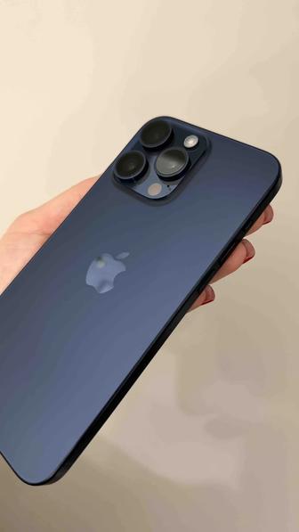 Продам IPhone 15 Pro MAX 256
