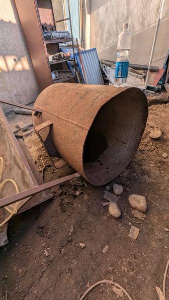 Емкость Из Толстой трубы
