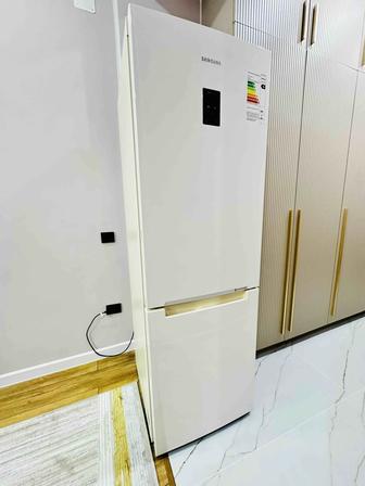 Продается холодильник