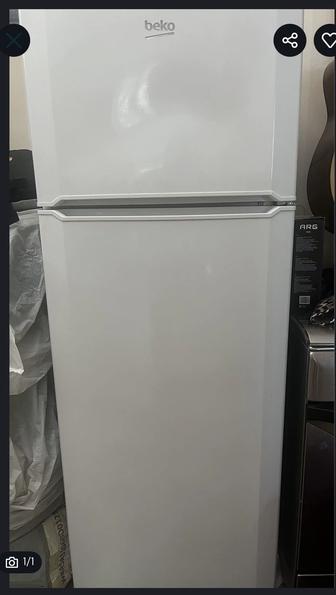 Продаю холодильник