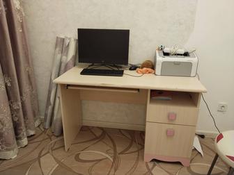 Продам письменный стол