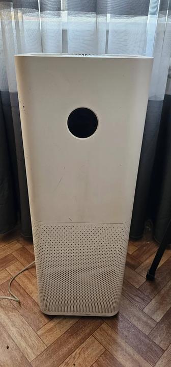 Продам очиститель воздуха Xiaomi Mi Air Purifier Pro, б/у