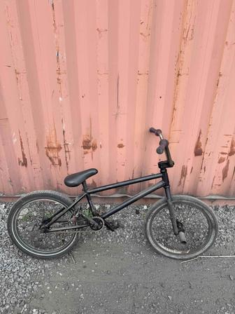 Велосипед BMX