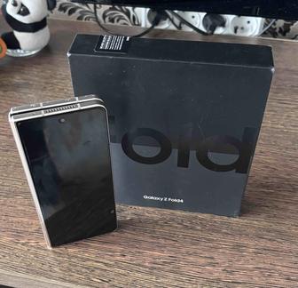 Продам saMsung z fold 4
