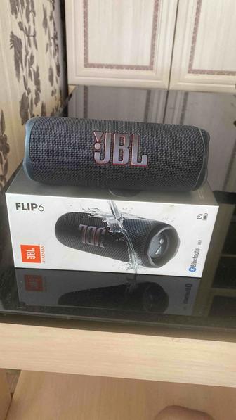 Продам колонку JBL flip 6