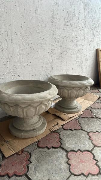 Вазоны уличные