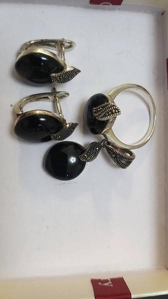 Украшения из натуральных камней