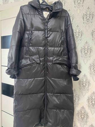 Продам куртку женскую