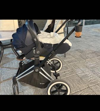 Автолюлька cybex cloud с базой