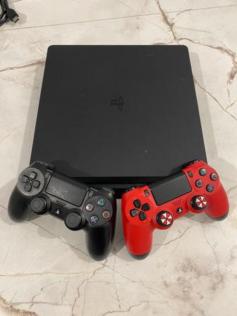 Продается Sony Playstation 4 Slim 500GB в отличном состоянии