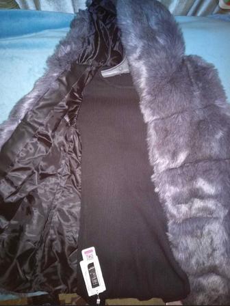 Меховой жилет с туникой