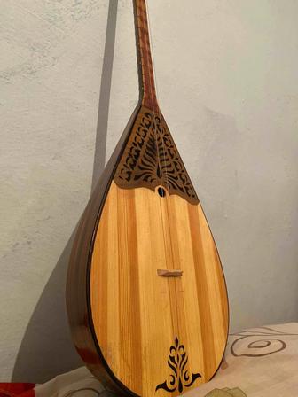 Домбыра сатылады