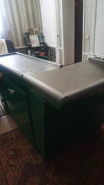 Кассовое оборудование стол