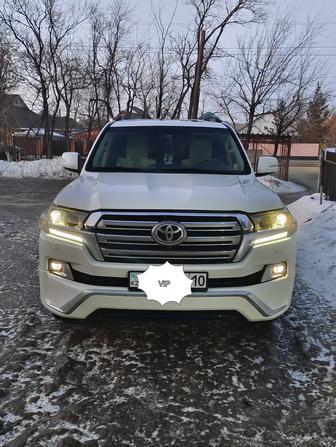 Прокат Тойота LC 200