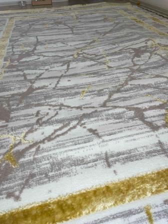 срочно продам ковер Турция 2\3