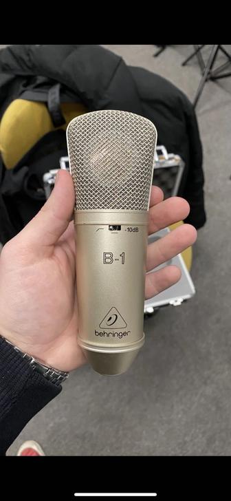 Микрофон Behringer B1 и Звуковая карта Audient Komplete 2
