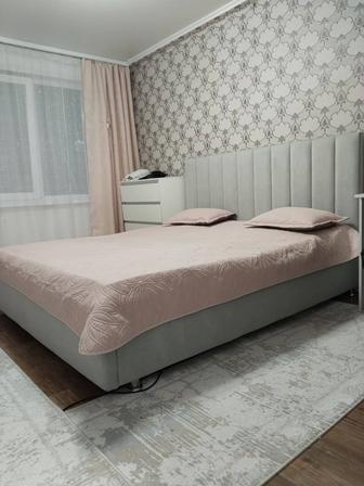Кровать