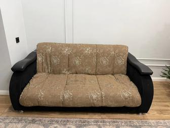 Продам б/у диван