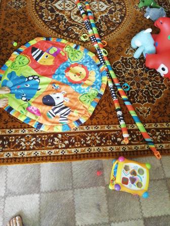 Коврик детский игрушечный