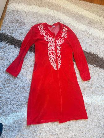 Халат красное