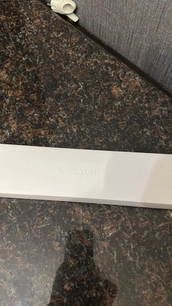 Продам часы watch apple