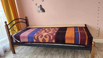Продам кровать