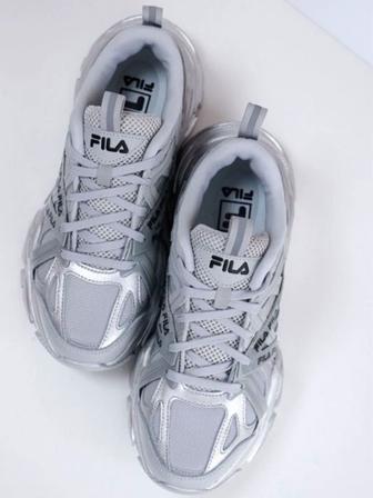 Кроссовки Fila