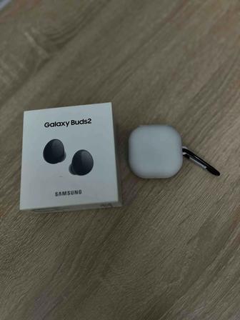 Продам наушники Galaxy buds 2 в идеале