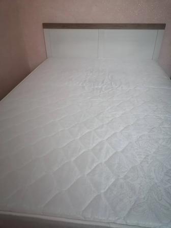 Продам матрас ортопедический , 140-200