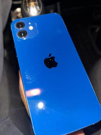Продам iphone 12 в отличном состоянии