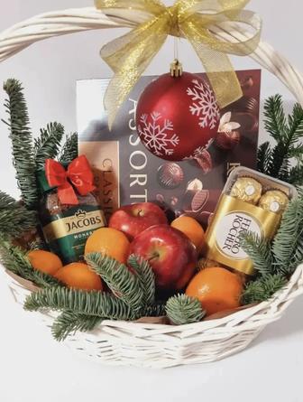 Новогодние подарочные корзины