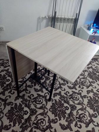 Продам стол тумбу длинна 111 см