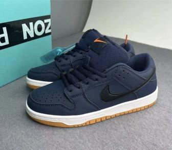 Абсолютно новые кроссовки nike dunk