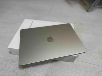 PPLE MacBook Air 13 2025 
(MW0Y3)/13.6/Apple M4