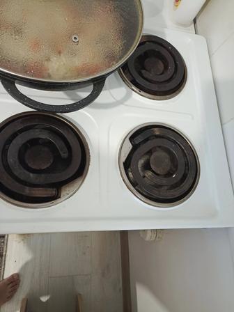 Продам зл плиту Мечта состояние отличное