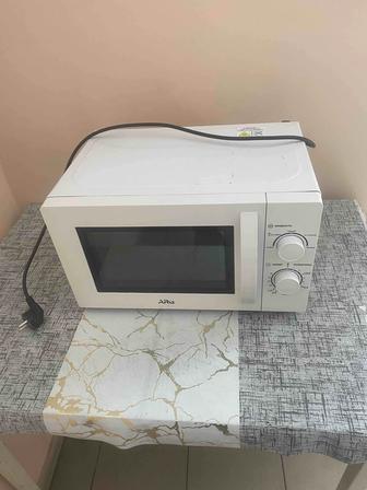 Продам микроволновую печь