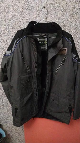 Продам куртку