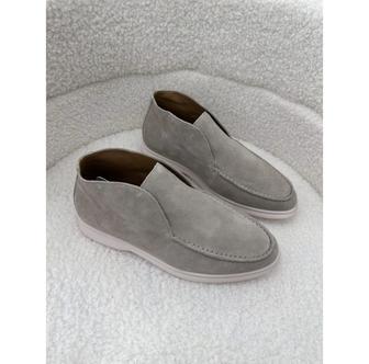 Продам обувь в отличном состоянии