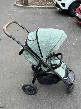 Продам б/у коляску Joie