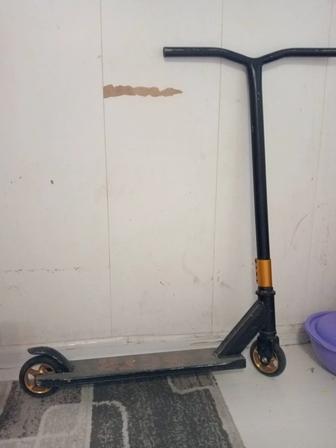 Самокат железный